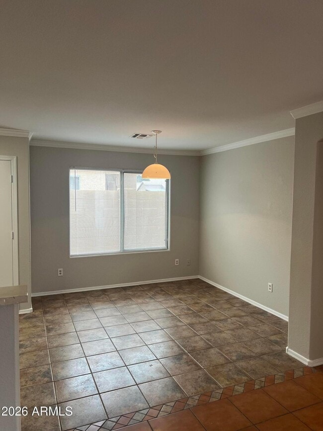 Building Photo - 8133 W Magnolia St