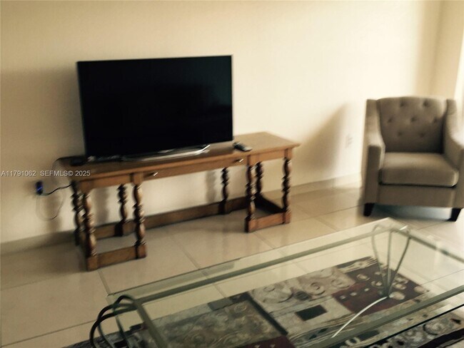 Building Photo - 1985 S Ocean Dr