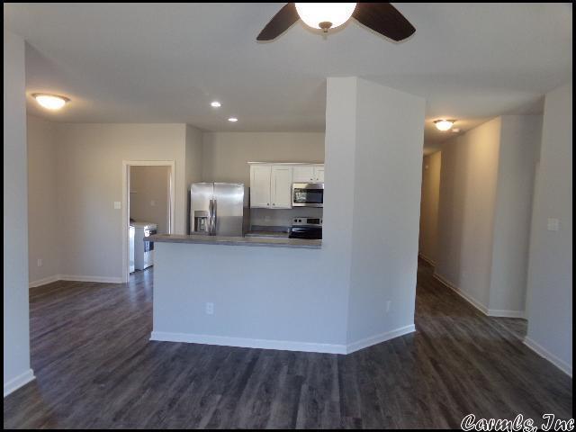 Building Photo - 1155 Bulldog Dr