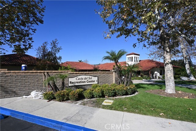 Building Photo - 28132 Via Chocano