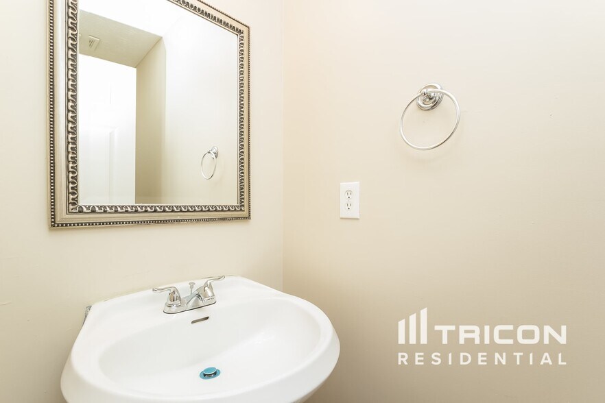 Building Photo - 1268 Fly Rod Ln