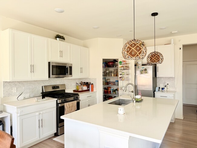 Building Photo - 2826 Kessler Dr