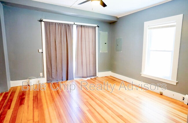 Building Photo - 114 Garvins Falls Rd