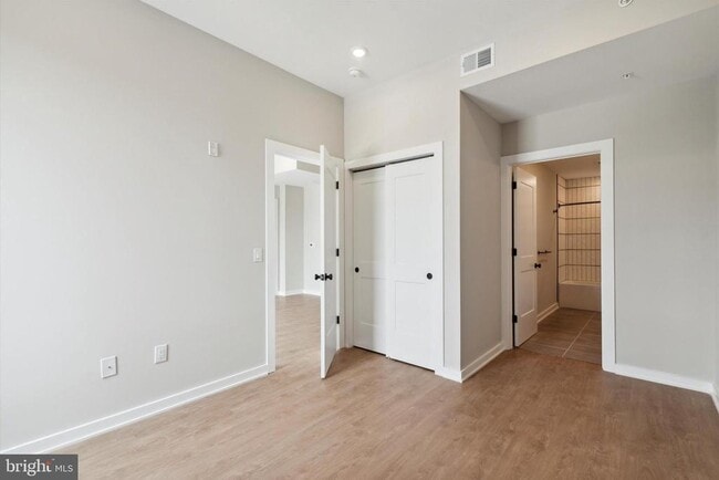 Building Photo - 308 W Chelten Ave