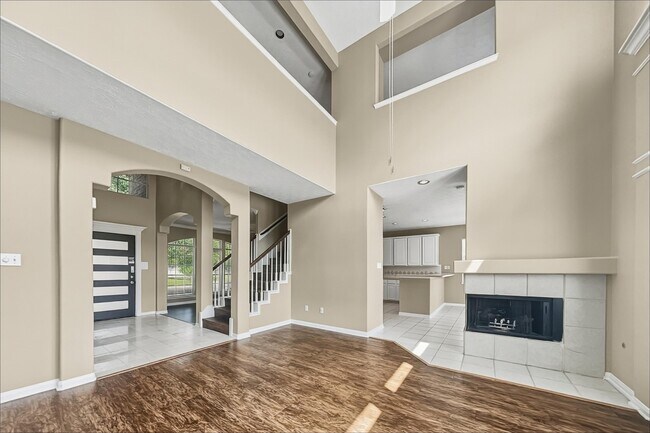 Building Photo - 17507 Whispering Star Ct