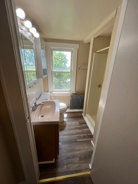 Building Photo - 143 Washington St