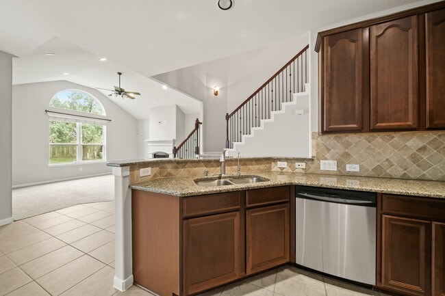 Building Photo - 24430 Silverton Valley Ln