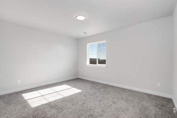 Building Photo - 286 E Chestnut St