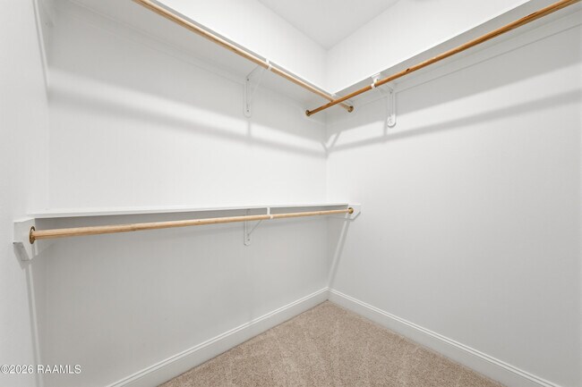 Building Photo - 224 Wild Cherry Ln