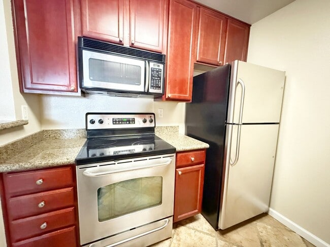 Building Photo - Deluxe Condo-2BR / 2BA near Santana Row/Santa Clara Valley Medical Center