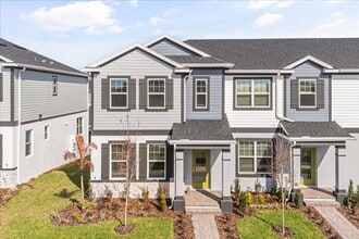 Building Photo - 9404 Bolshoi