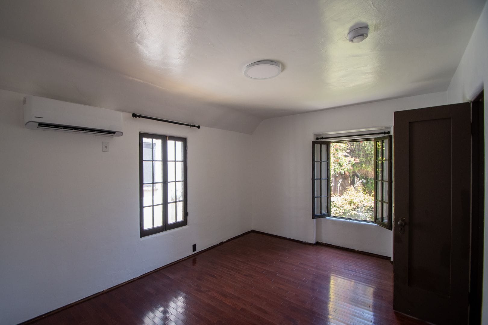 Building Photo - 2906 Griffith Park Blvd
