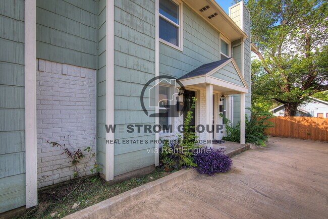 Building Photo - 1500 Lipscomb St