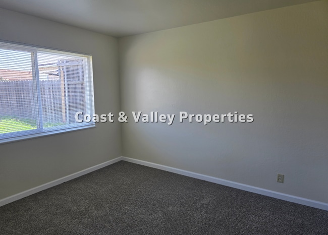 Building Photo - Lompoc Home for RENT!!!