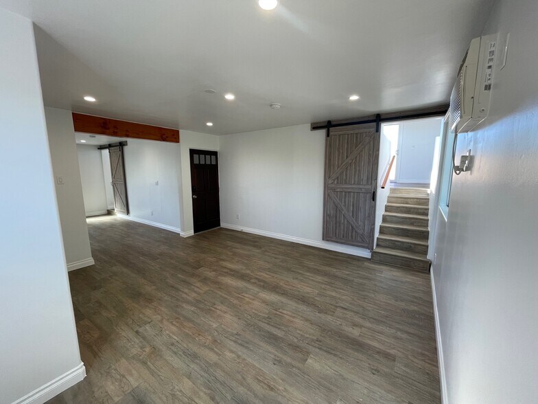 living room - 205 7th Ave