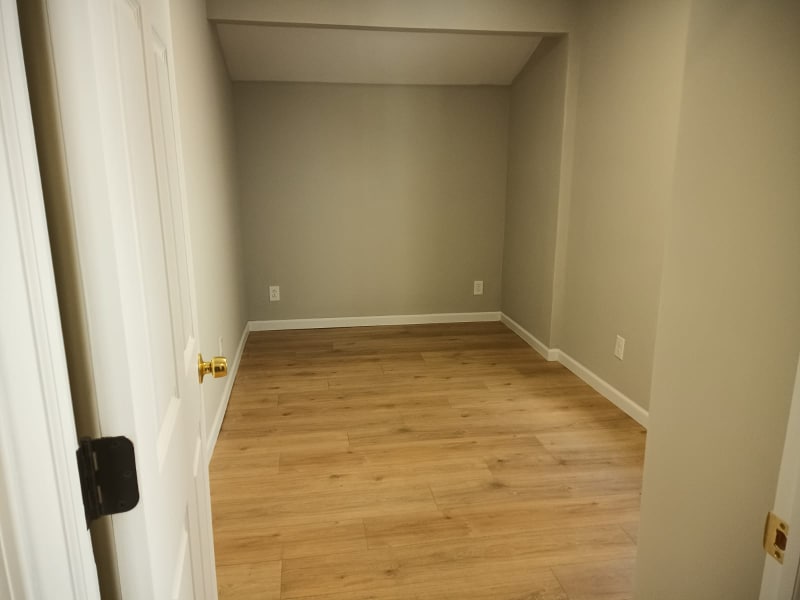 Building Photo - 57 Moreland St