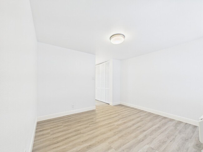 Building Photo - 7510 Hornwood Dr
