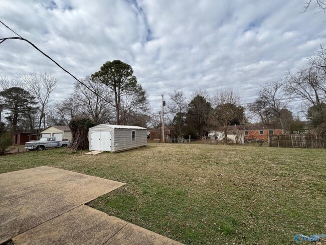 Building Photo - 2206 Harris Rd NW