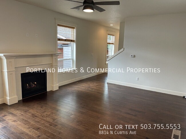 Building Photo - 8814 N Curtis Ave