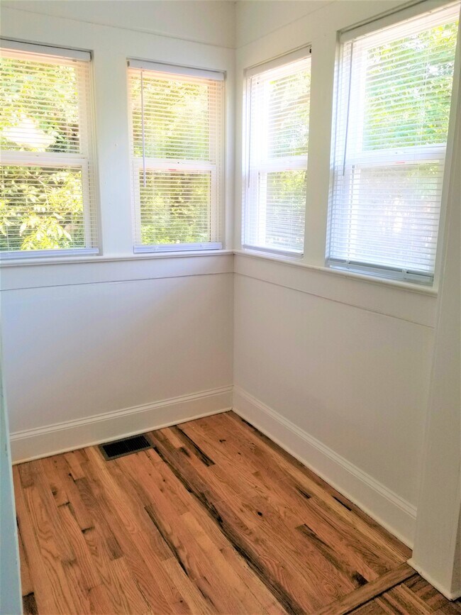 410 S Franklin Rd 410 S Franklin Rd Greenville SC 29609 Apartment