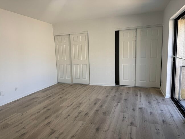 Building Photo - 172 Lake Arbor Dr