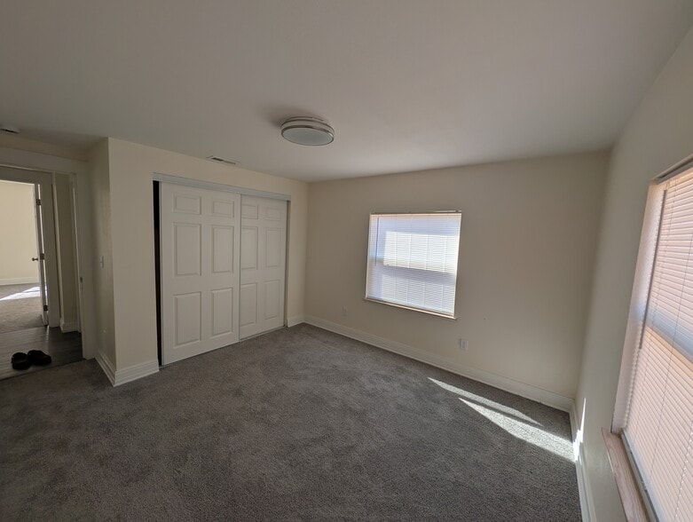 bed 1 - 3603 Sunnyview Rd NE