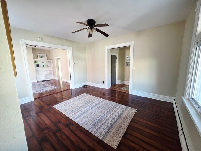 Building Photo - 20 Walnut St