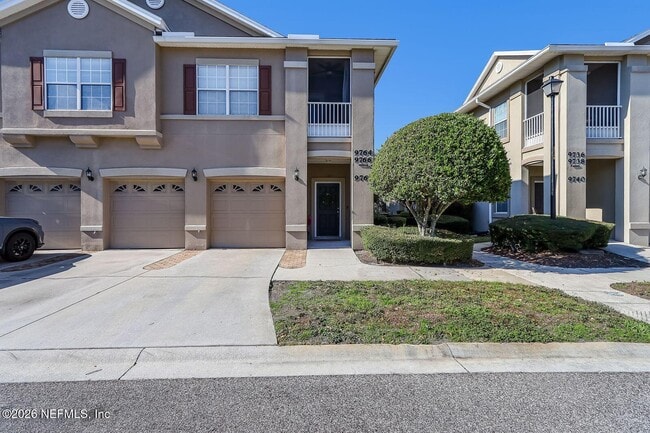 Building Photo - 9762 Summer Grove Way S