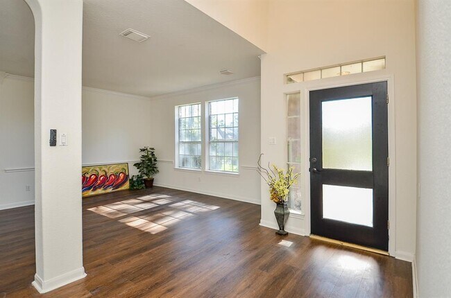 Building Photo - 18106 Rileybrook Cir