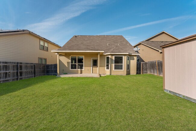 Building Photo - 5710 Abiding Way