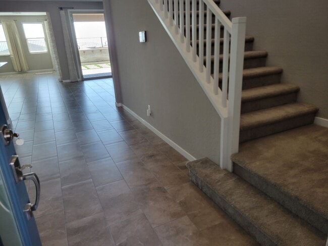 Building Photo - Breathtaking Strip Views Brand New Model in Summerlin 4bed 3.5bath