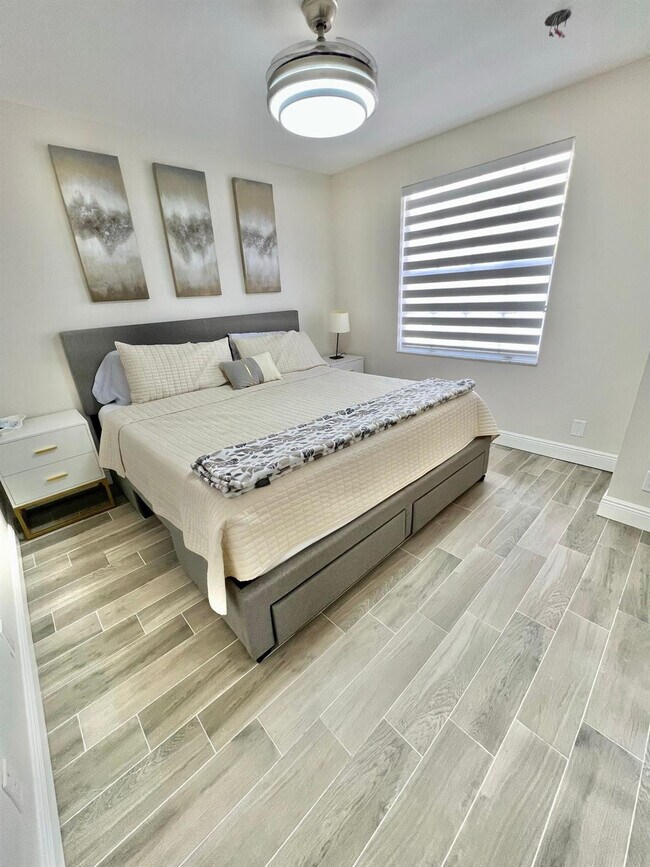 Building Photo - 3350 Turtle Cove