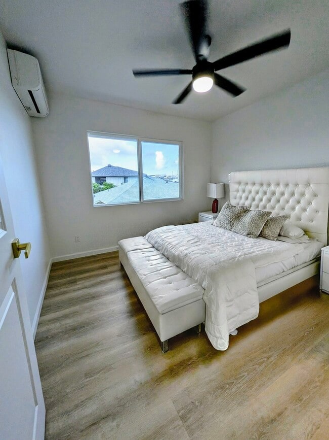 Building Photo - 403 Lokelau Pl