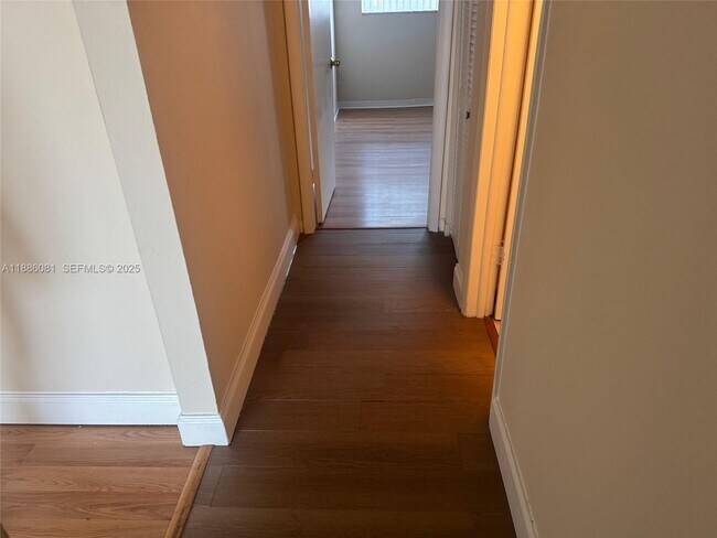 Building Photo - 4519 Treehouse Ln