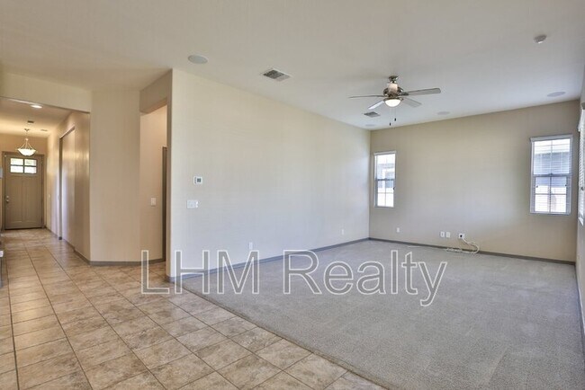 Building Photo - 3156 E Austin Dr