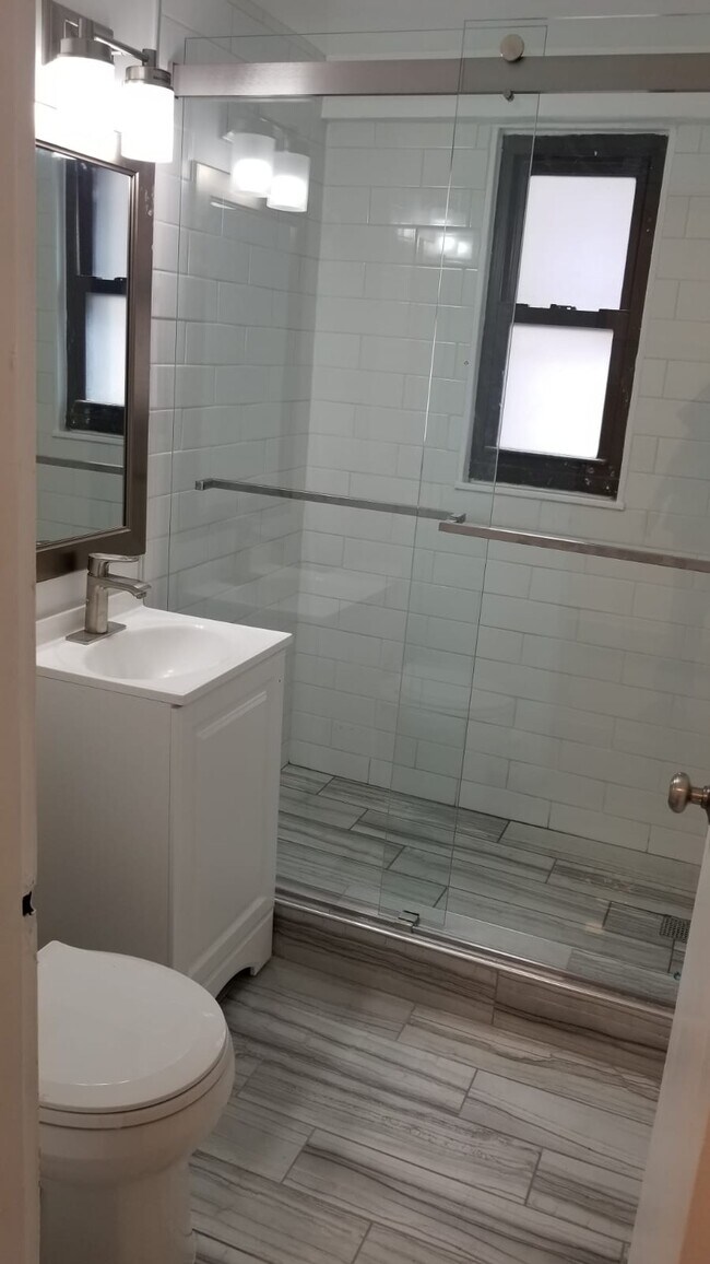 Building Photo - 2141 I St NW