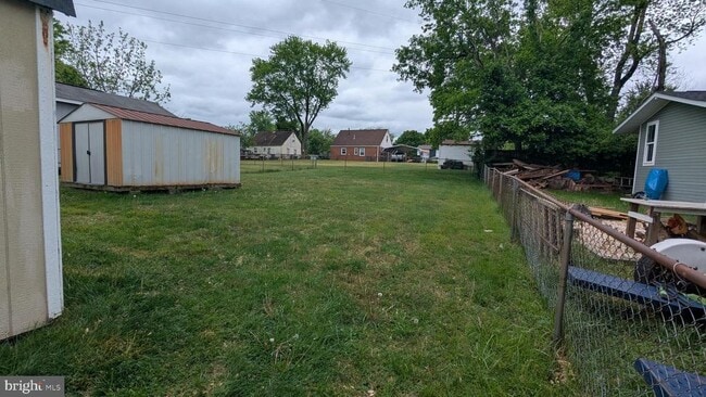 Building Photo - 153 Polk Dr