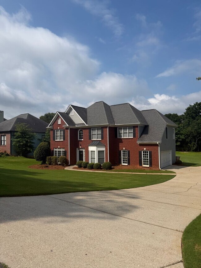 Building Photo - 3 Bed 2.5 Bath House in Flowery Branch