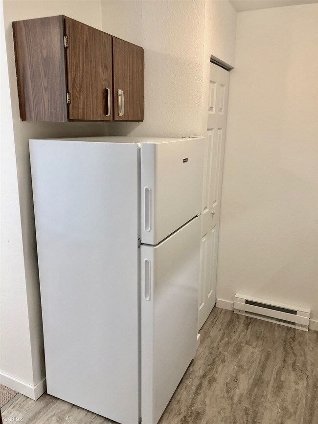 Building Photo - Studio, 1 bath  - Key West Apartments