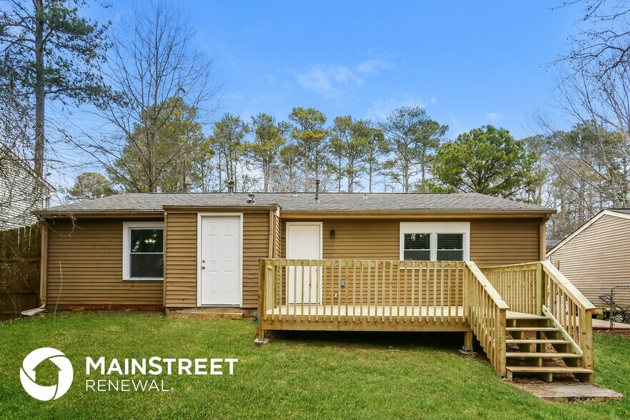 Building Photo - 2153 Scarbrough Rd