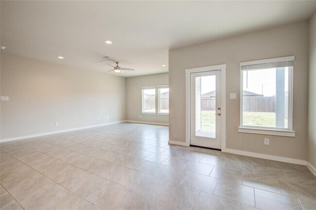 Building Photo - 29423 Travis Trace