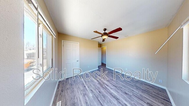 Building Photo - 4332-3 Ericson Drive