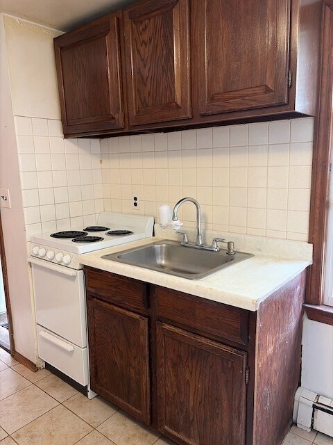 Building Photo - 639 Lincoln 2