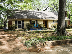 Building Photo - 598 Country Club Ln