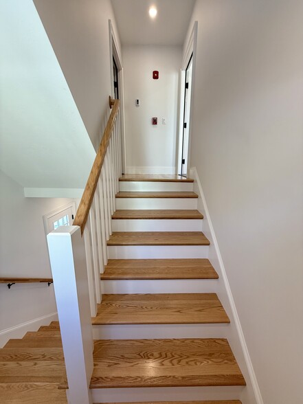 Common Entry Way with Gleaming Hardwood Floors and High End Finishes - 34 Saint Joseph Ave