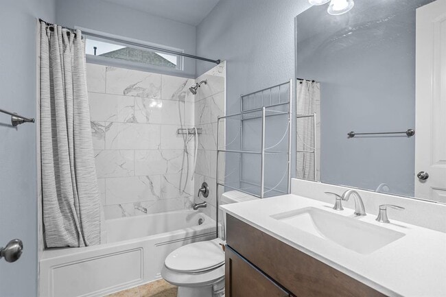 Building Photo - 2328 Blended Tree Ranch