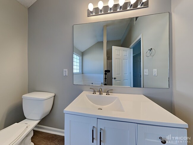 Building Photo - 4811 Heather Mill Trace