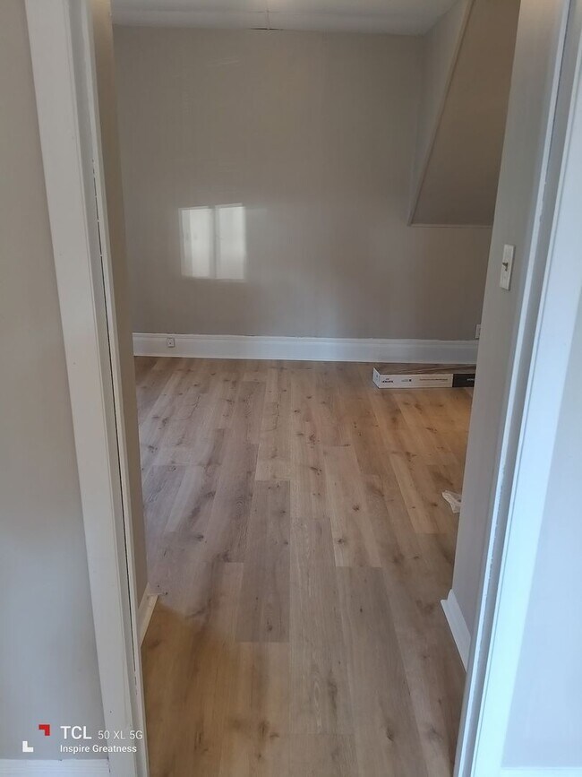 Building Photo - 1307 Forest Ave