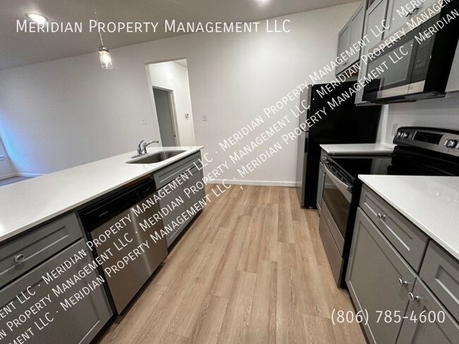 Building Photo - 5511 Itasca St