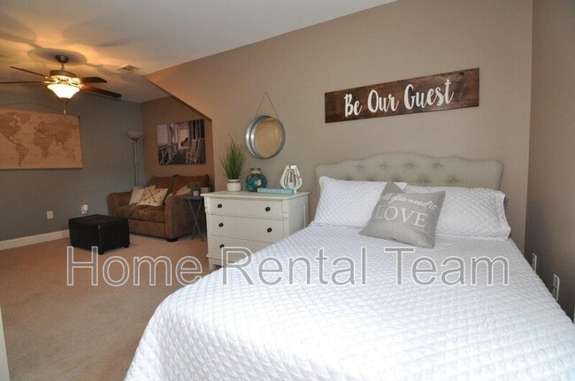 Building Photo - 156 Cottonham Ct